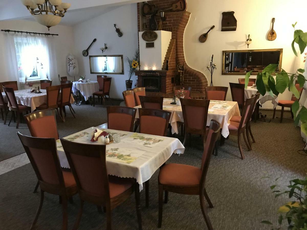 Motel I Restauracja "Pod Baszta" Наґловіце Екстер'єр фото